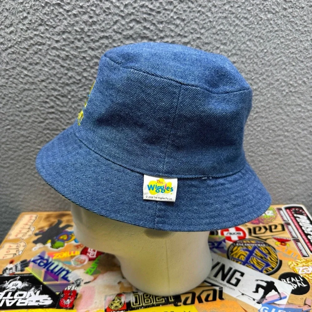 Kids‎ Vintage Y2K The Wiggles Reversible Bucket Hat